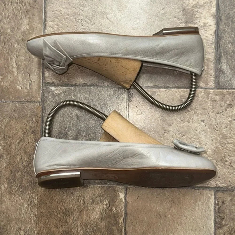 Michael Kors Size 6.5” - Picture 3 of 7